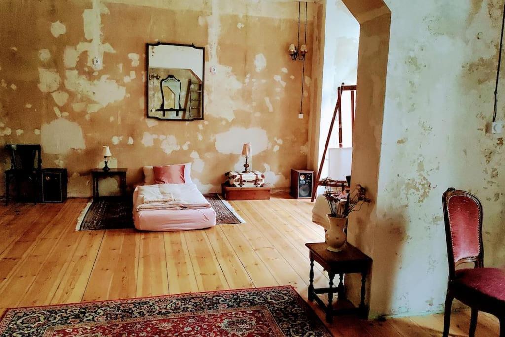Schoeneberg Holiday Flat & Art Gallery Berlin Bagian luar foto